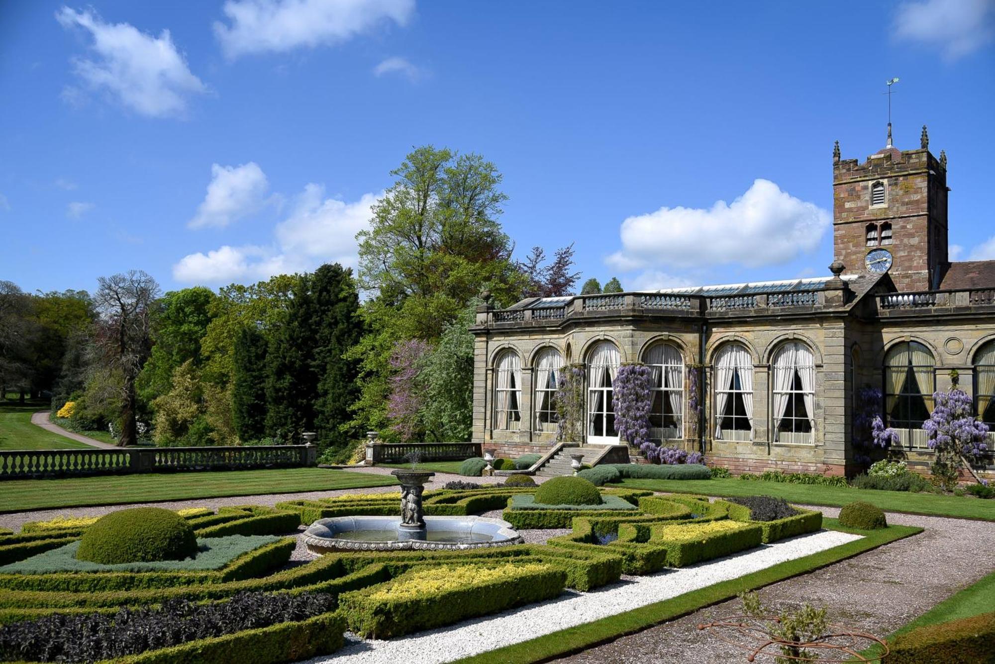 Villa Temple Of Diana Shifnal Exterior foto